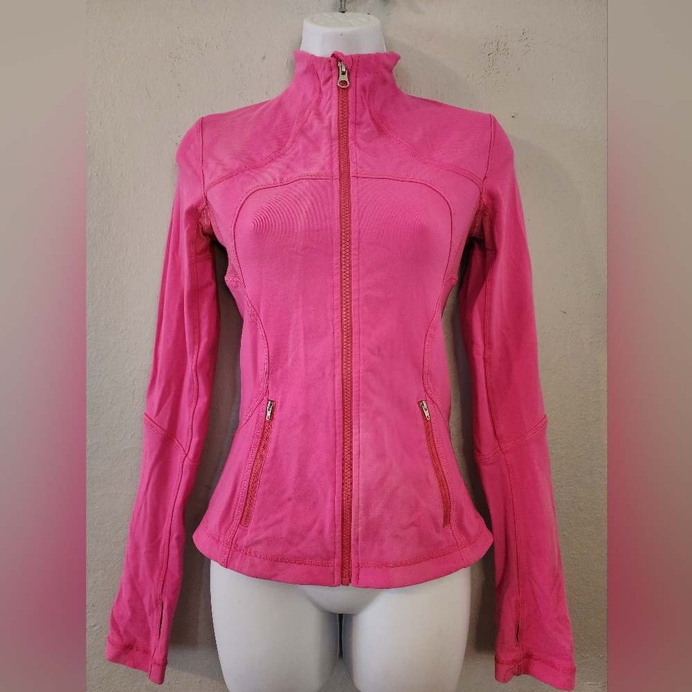 Lululemon hot pink women's zip up size 2